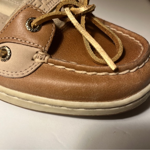 SPERRY Angelfish Metallic Boat Shoe, Size 7, used but in good condition - Picture 6 of 16